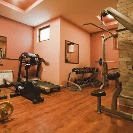 Mountview Aparthotel 3*